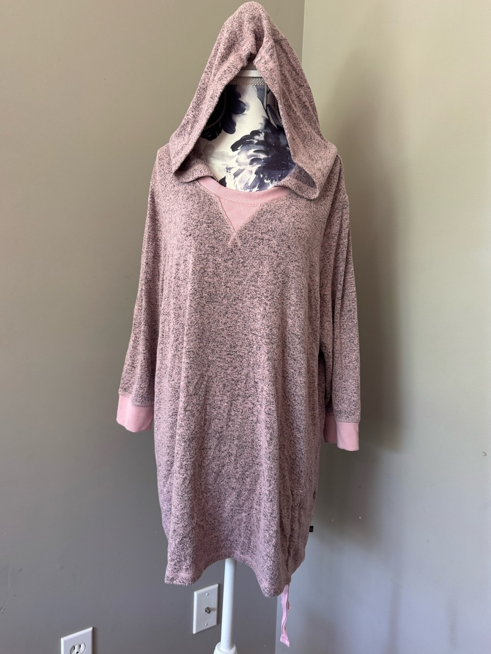 Activezone Hooded Sweater In Dusty Rose